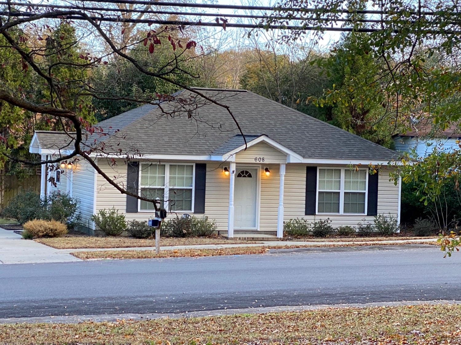 Listings Coward & McNeill